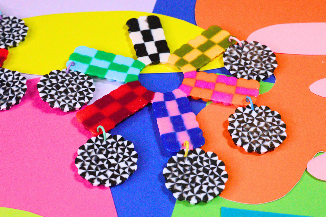 GiGi's Funky Graphic Flowers II